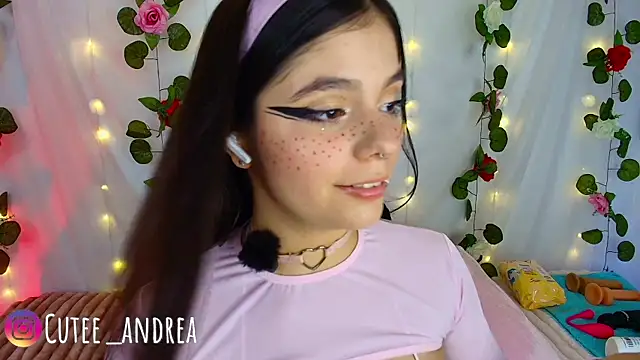 cutee andrea online show from November 2025 03:32:01 AM