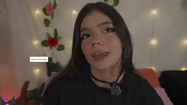 Snapshot of cutee_andrea chatting on June 2026 03:27:02 AM cutee andrea online show from June 2026 03:27:02 AM