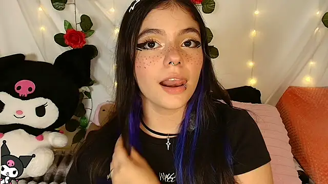 cutee andrea online show from April 2026 03:24:02 AM