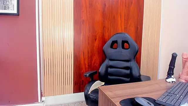 KhateAndersson online show from October 2025 07:34:02 PM