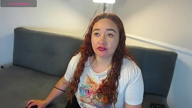 Paris boobsbbw online show from October 2025 10:12:01 PM