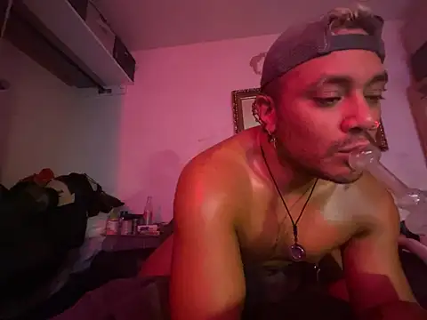 GirThyDock online show from November 2025 06:50:01 AM