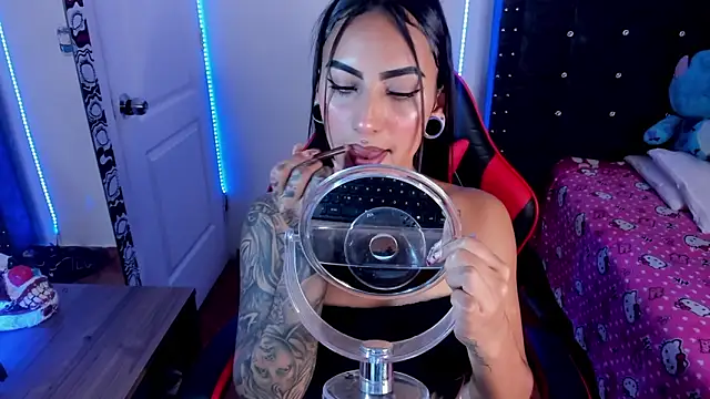 Samanthademonx20  online show from April 2026 07:10:01 AM