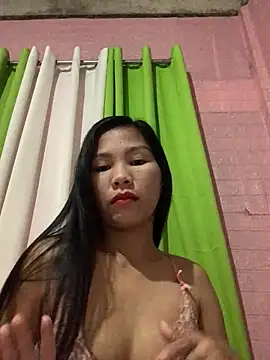 Cleo17 online show from April 2026 02:02:02 PM