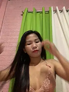Snapshot of Cleo17 chatting on April 2026 02:47:02 PM Cleo17 online show from April 2026 02:47:02 PM