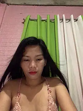 Snapshot of Cleo17 chatting on May 2026 01:09:01 PM Cleo17 online show from May 2026 01:09:01 PM