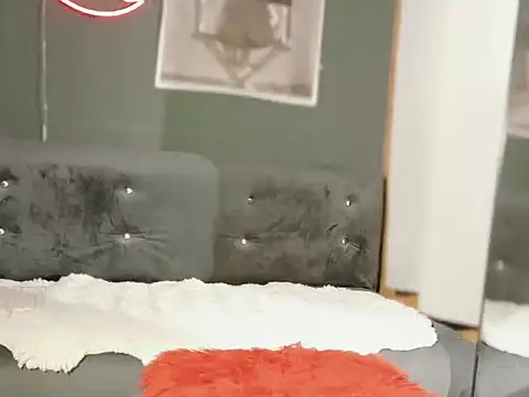 LittleHermes online show from May 2026 12:45:01 AM