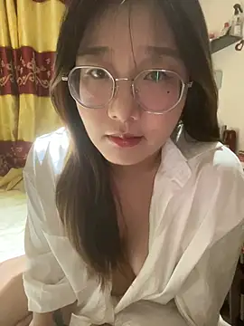 sisi-maiden online show from April 2026 01:07:02 PM