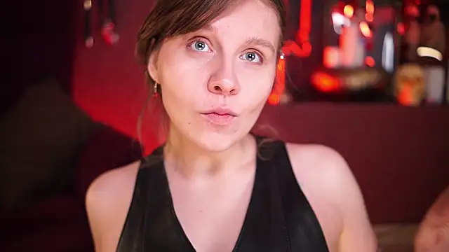 Snapshot of Sense_Of_Rosemary chatting on February 2026 06:02:01 AM Sense Of Rosemary online show from February 2026 06:02:01 AM