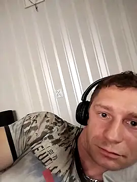 Snapshot of Dawidwi493_ chatting on April 2026 04:34:02 PM Dawidwi493 online show from April 2026 04:34:02 PM