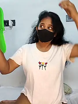 Snapshot of Your-Vedika chatting on October 2025 05:58:01 PM Your-Vedika online show from October 2025 05:58:01 PM