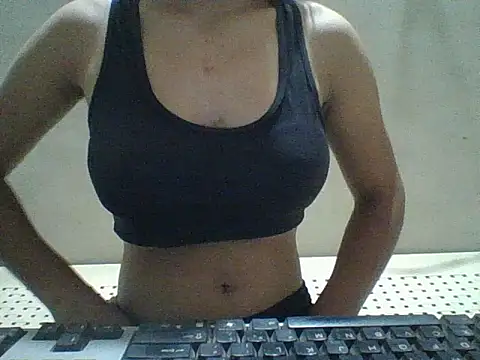 Skinny PinayGirljust18 online show from February 2026 01:05:02 AM