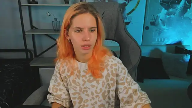 Snapshot of NitaNihil chatting on December 2025 12:48:02 PM NitaNihil online show from December 2025 12:48:02 PM