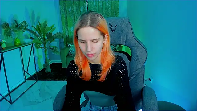 Snapshot of NitaNihil chatting on December 2025 07:09:02 AM NitaNihil online show from December 2025 07:09:02 AM