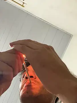 Snapshot of thitihs2 chatting on October 2025 01:37:02 AM thitihs2 online show from October 2025 01:37:02 AM