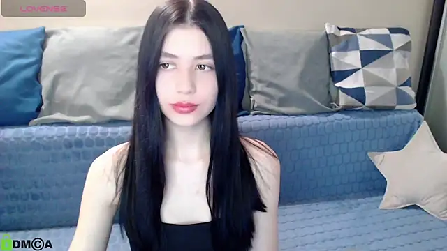 SelinLi online show from April 2026 07:38:02 AM