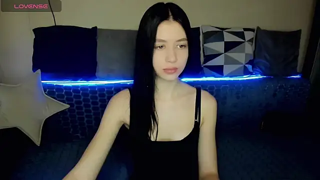 SelinLi online show from January 2026 08:19:01 AM