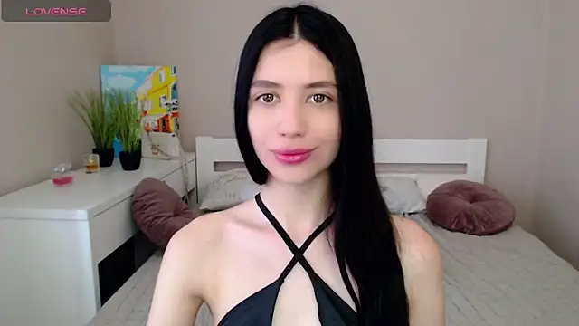 Snapshot of SelinLi chatting on June 2026 05:27:01 AM SelinLi online show from June 2026 05:27:01 AM
