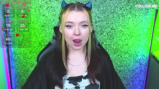 SadPotato  online show from September 2025 12:00:02 PM