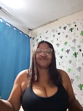 Snapshot of Avannay chatting on March 2026 02:04:02 AM Avannay online show from March 2026 02:04:02 AM