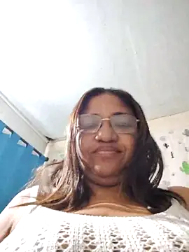 Avannay online show from February 2026 02:02:02 AM