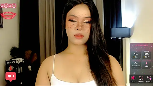 Snapshot of IamRaeganDolls69 chatting on November 2025 05:51:02 AM IamRaeganDolls69 online show from November 2025 05:51:02 AM