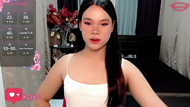 Snapshot of IamRaeganDolls69 chatting on November 2025 12:44:02 AM IamRaeganDolls69 online show from November 2025 12:44:02 AM