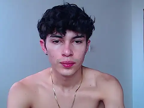 john vichenso online show from October 2025 09:07:02 PM