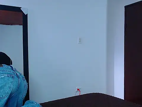 Snapshot of john_vichenso chatting on November 2025 08:47:01 PM john vichenso online show from November 2025 08:47:01 PM