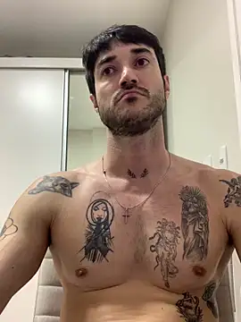 Fubinha online show from December 2025 01:21:02 AM