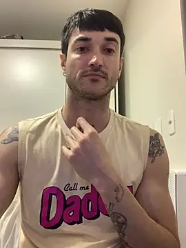 Fubinha online show from November 2025 01:06:01 AM