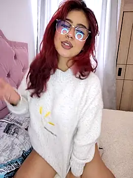 sarah lark  online show from October 2025 12:07:01 PM