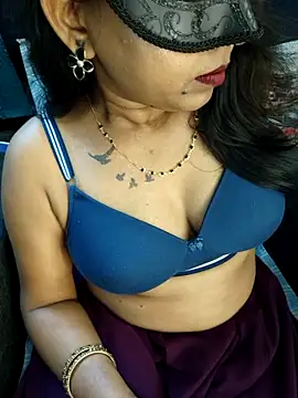 Sexy juhee online show from March 2026 02:39:01 PM