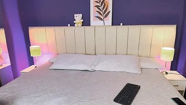 Shizuko  online show from December 2025 10:01:02 PM