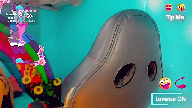 Britany montiel online show from November 2025 07:08:02 PM