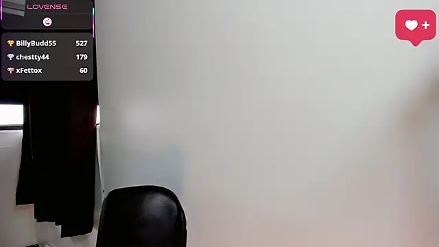 Britany montiel online show from April 2026 06:59:02 PM