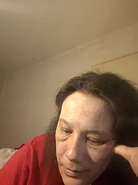 Snapshot of zeousseelphie chatting on April 2026 11:47:02 AM zeousseelphie online show from April 2026 11:47:02 AM
