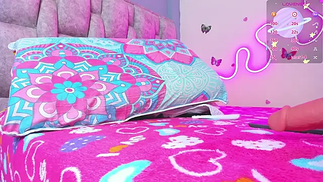 Snapshot of Alhara_Luna chatting on March 2026 03:07:01 AM Alhara Luna online show from March 2026 03:07:01 AM