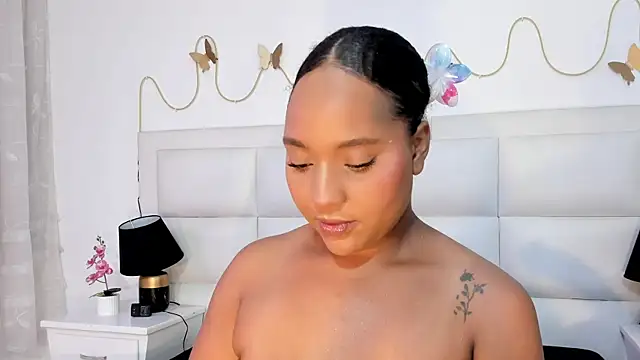 Snapshot of Michelle_Lewis_ chatting on June 2026 12:59:01 PM Michelle Lewis online show from June 2026 12:59:01 PM