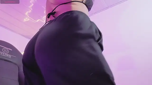 ZURY TAY online show from March 2026 11:45:01 AM