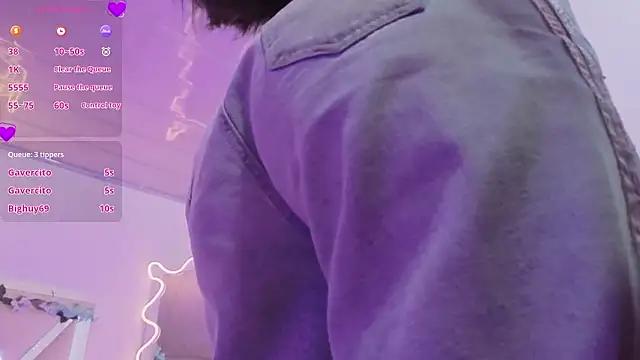 Snapshot of ZURY_TAY chatting on February 2026 11:42:02 AM ZURY TAY online show from February 2026 11:42:02 AM