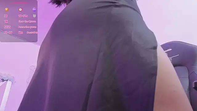 ZURY TAY online show from April 2026 11:55:01 AM