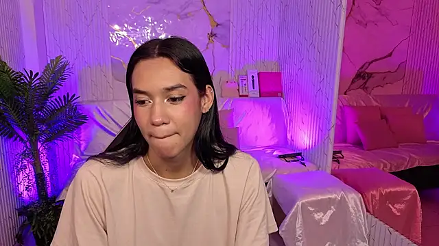 artemiss tay online show from March 2026 07:09:01 PM