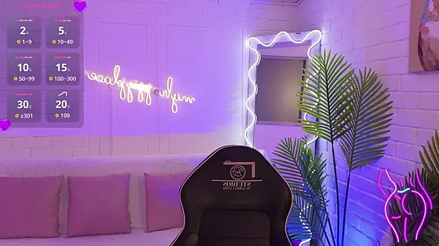 Snapshot of artemiss_tay chatting on November 2025 07:17:02 PM artemiss tay online show from November 2025 07:17:02 PM