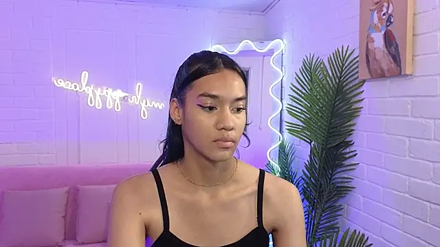artemiss tay online show from October 2025 07:04:02 PM