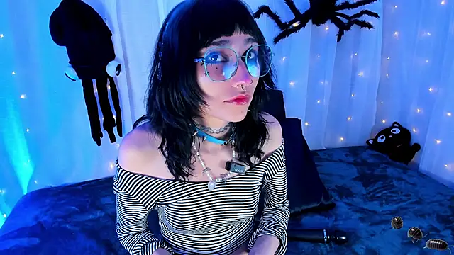 HoshiMiuu online show from September 2025 07:36:01 PM