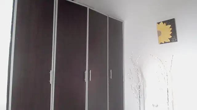 Snapshot of Darlyn_big chatting on December 2025 08:53:02 PM Darlyn big online show from December 2025 08:53:02 PM