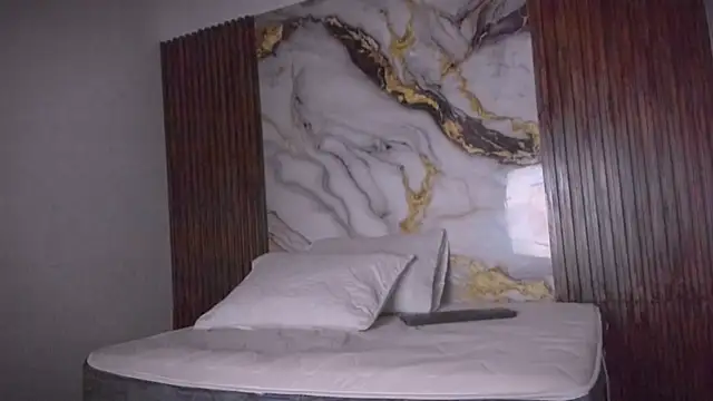 azul honey online show from April 2026 06:03:01 PM