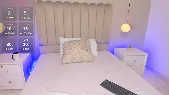 Dani rosse  online show from November 2025 01:23:02 PM