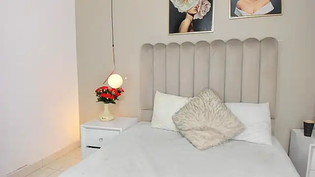 Snapshot of Dani_rosse_ chatting on May 2026 01:28:01 PM Dani rosse online show from May 2026 01:28:01 PM
